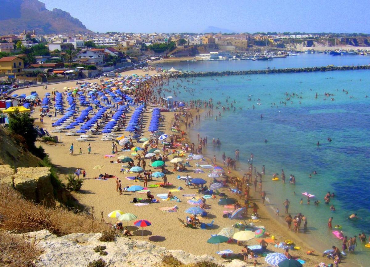 Appartamento Le Onde Terrasini Kültér fotó